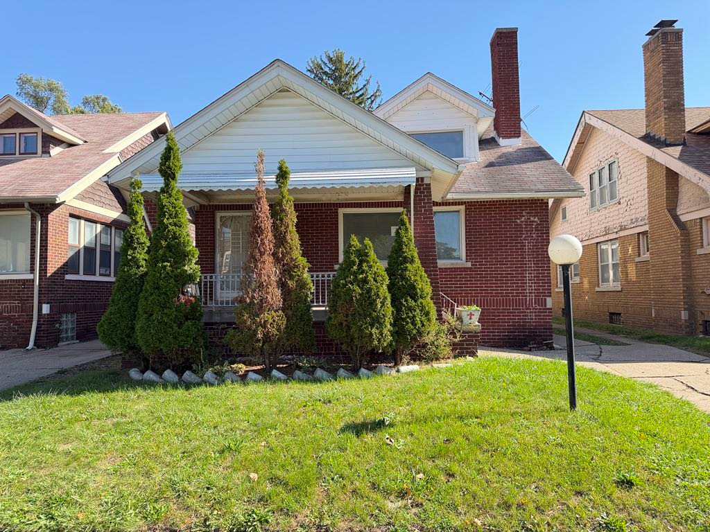 Photograph of 12770 Birwood St, Detroit, MI 48238