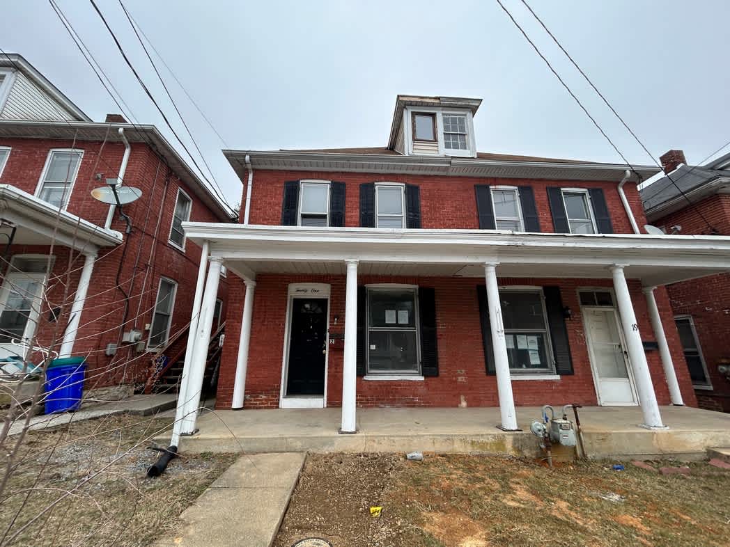Photograph of 21 N Queen St, Shippensburg, PA 17257
