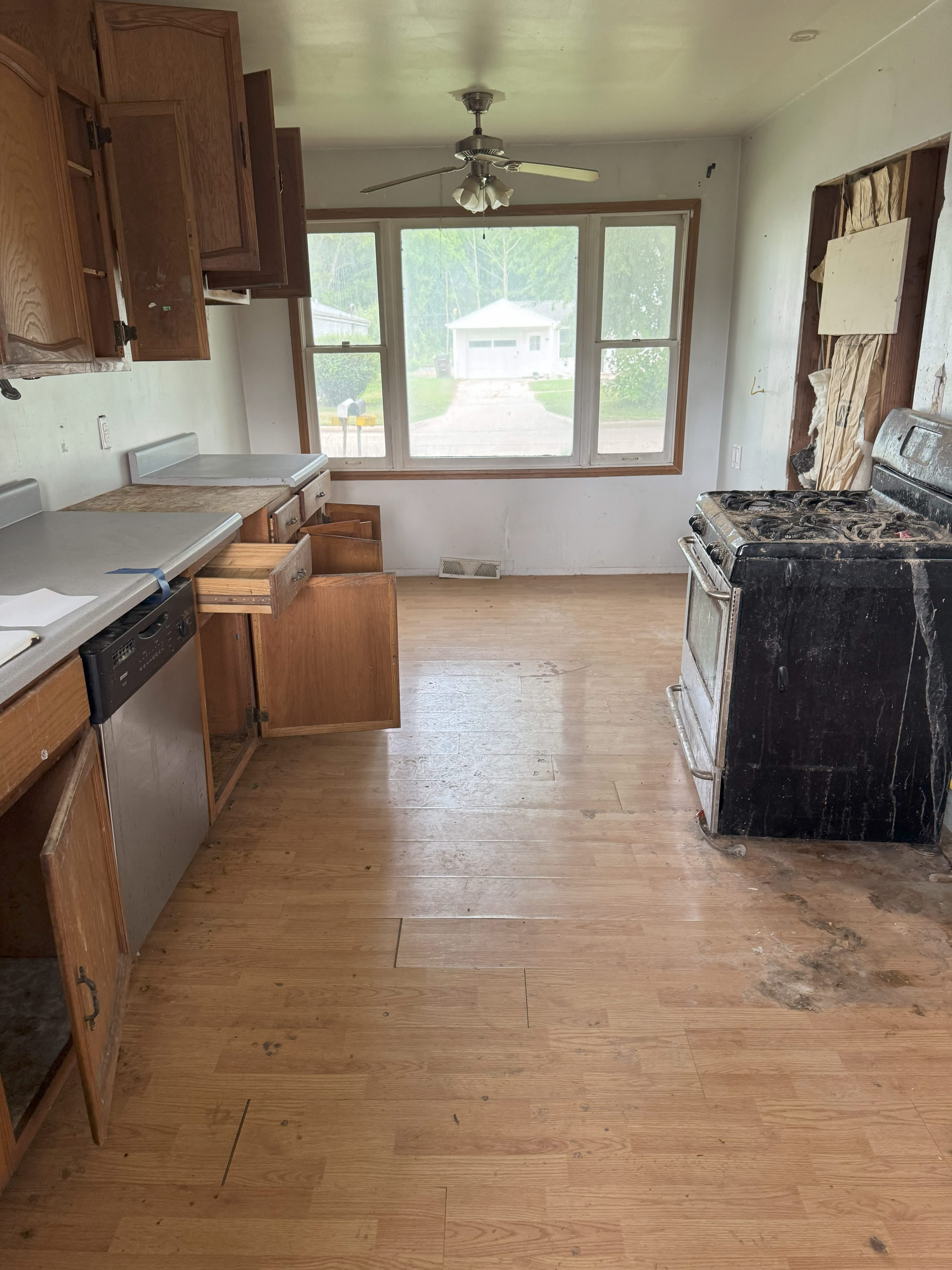 824 Harbor Ave photo