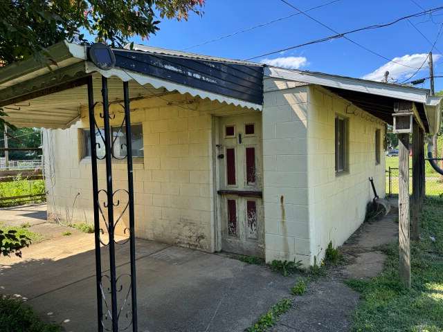 1041 Dayton St photo