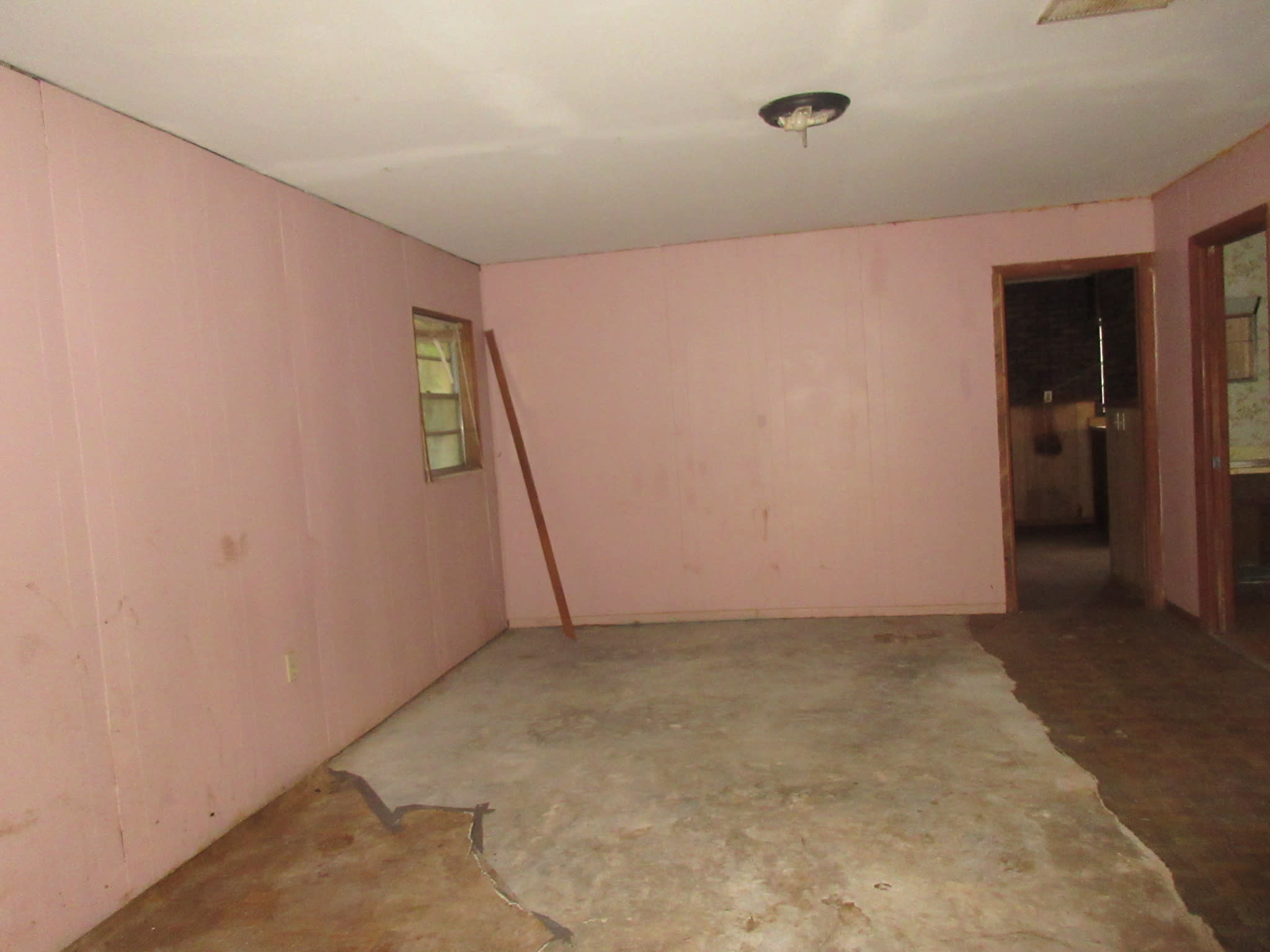 11639 Huggins St photo