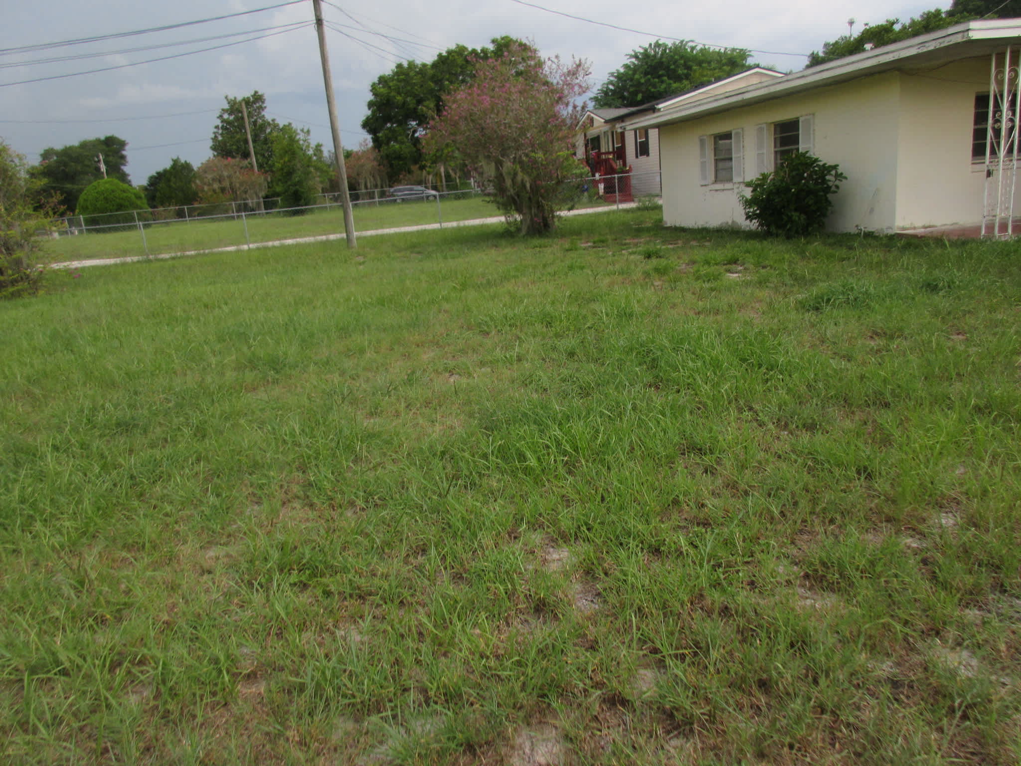 11639 Huggins St photo