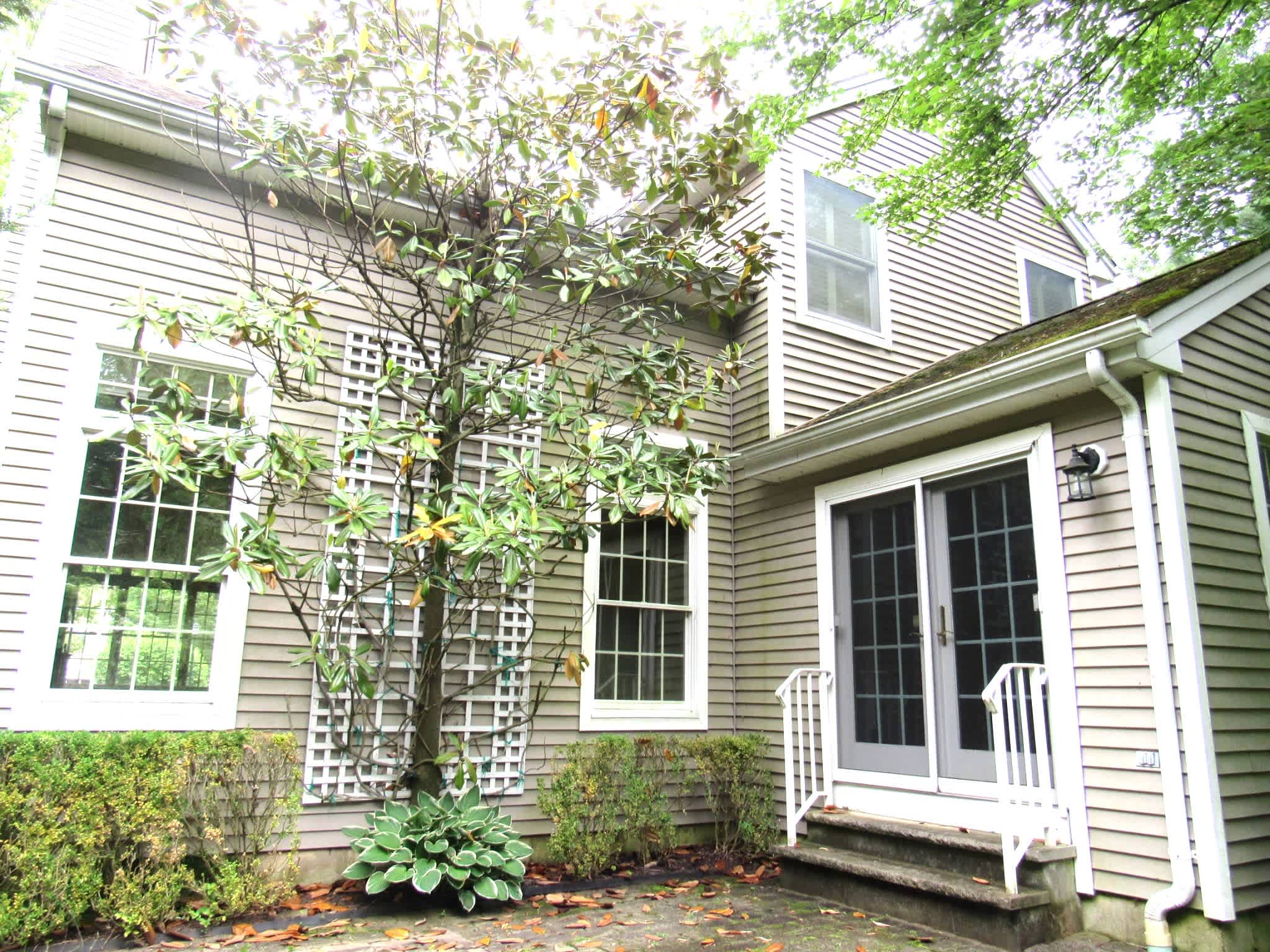 26 Bethpage Dr photo