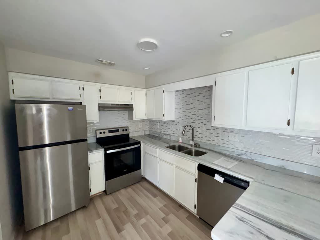 42 Cooper Dr photo