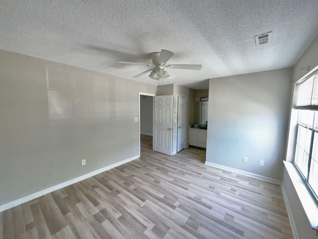 42 Cooper Dr photo