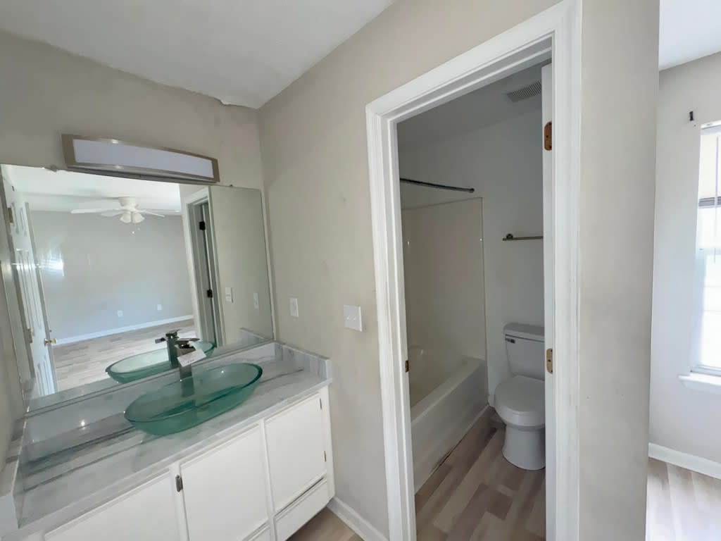 42 Cooper Dr photo