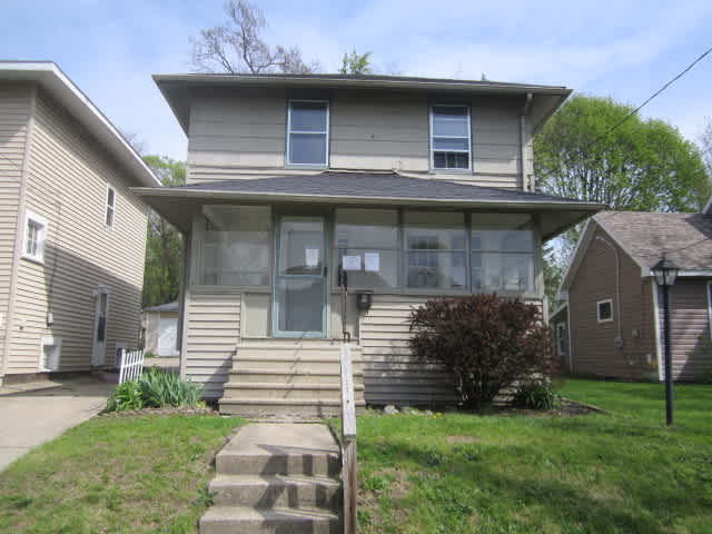 Single Family Home 3BR 1BA — 21 Bryant St, Battle Creek, MI