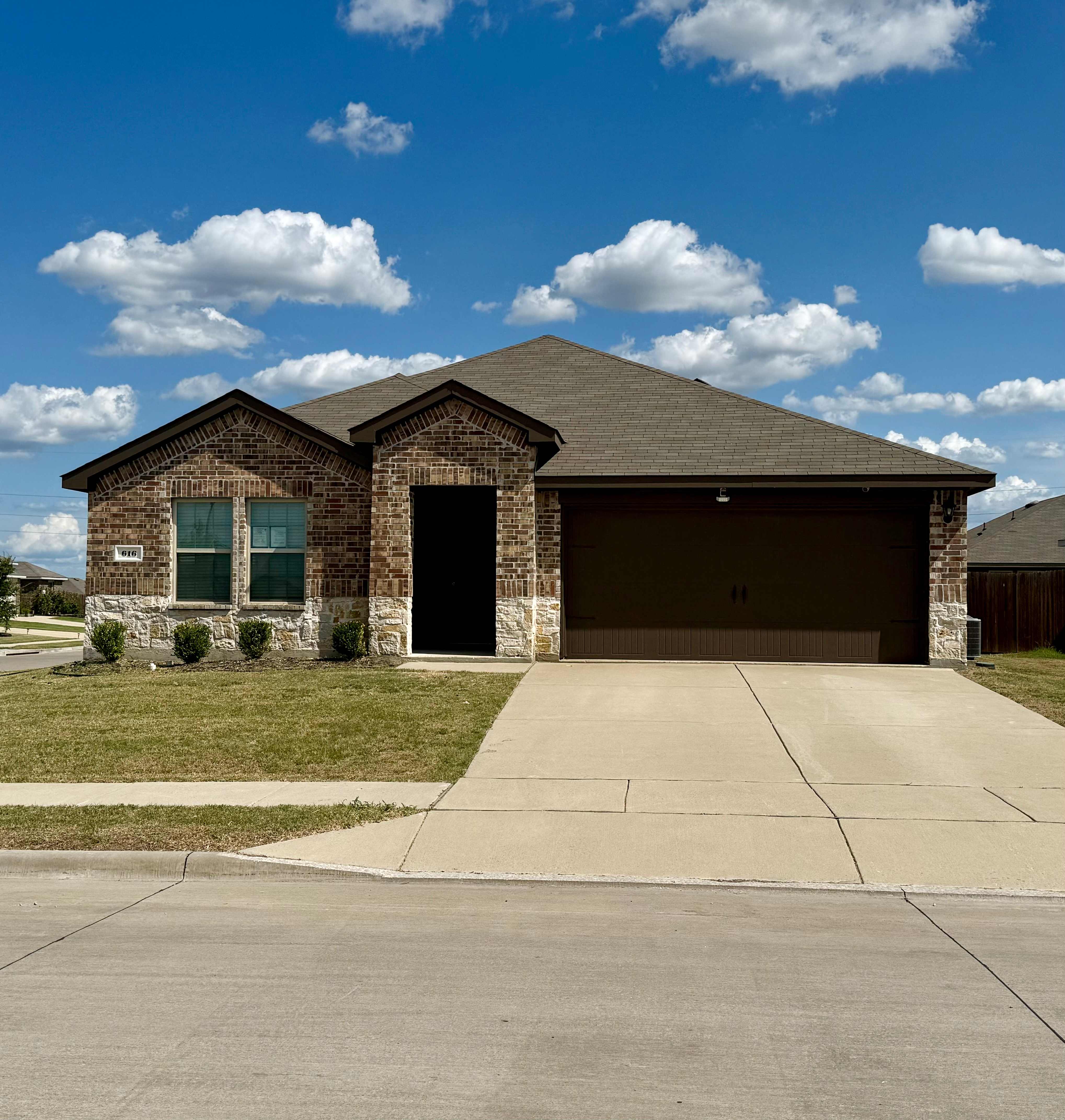 616 Chuck Wagon Dr