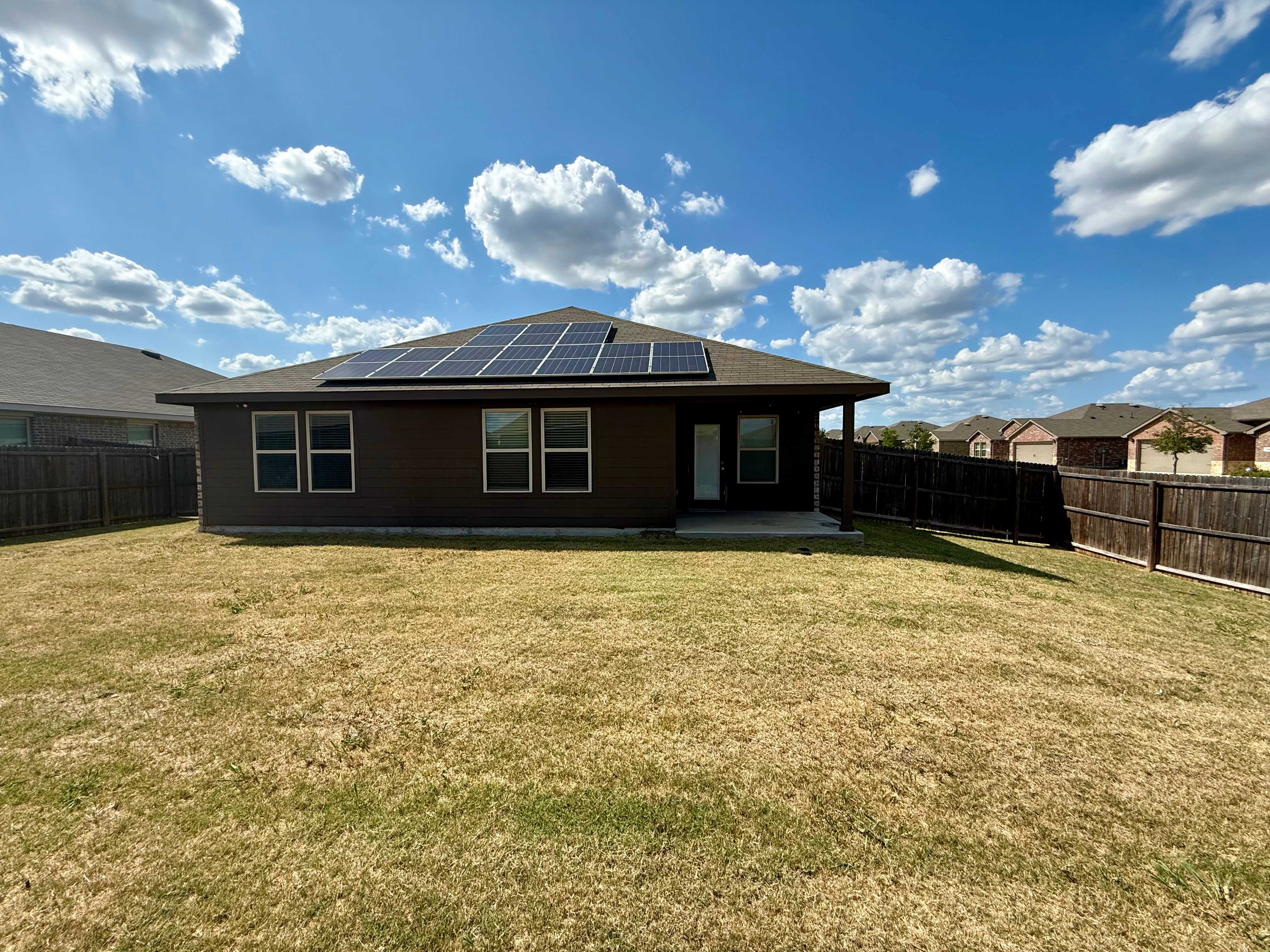 616 Chuck Wagon Dr photo