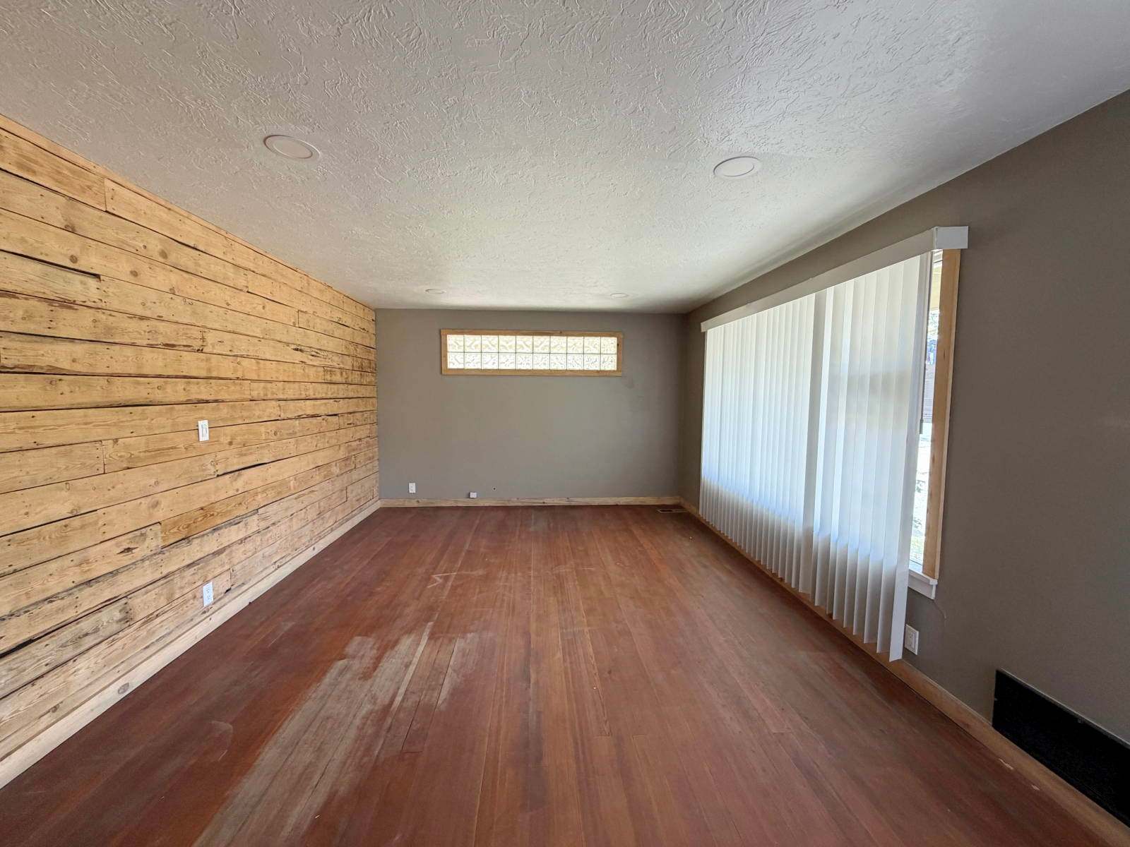 815 S Idaho Ave photo