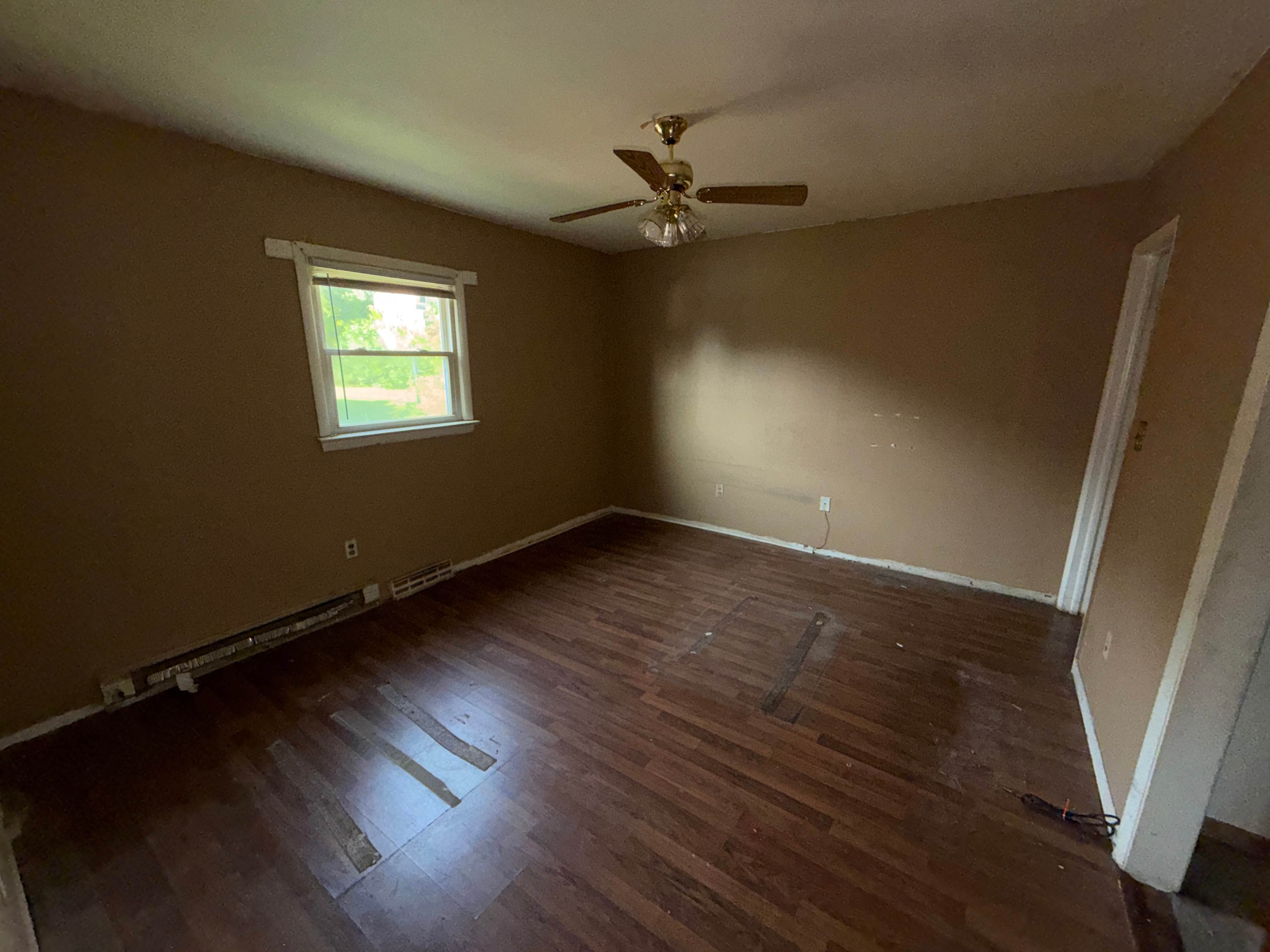 1121 E Booker Cir photo