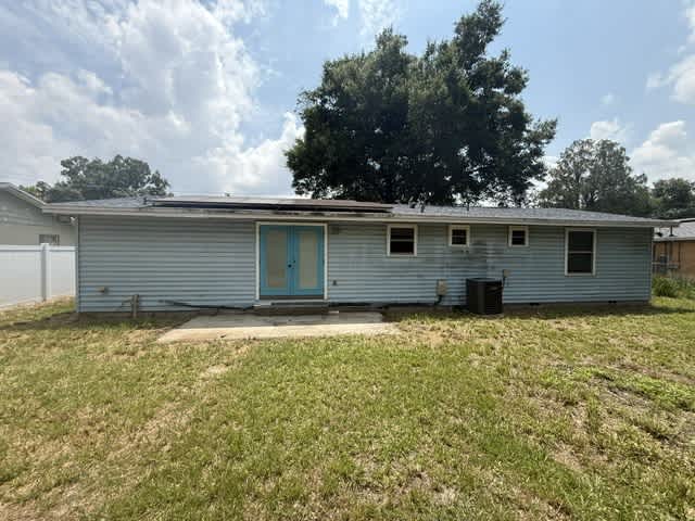 1050 Beach Ln photo