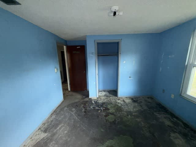1050 Beach Ln photo