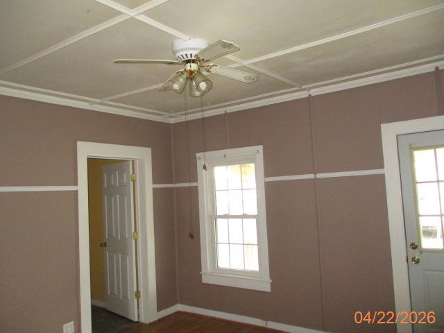 10 Woodard Ave photo