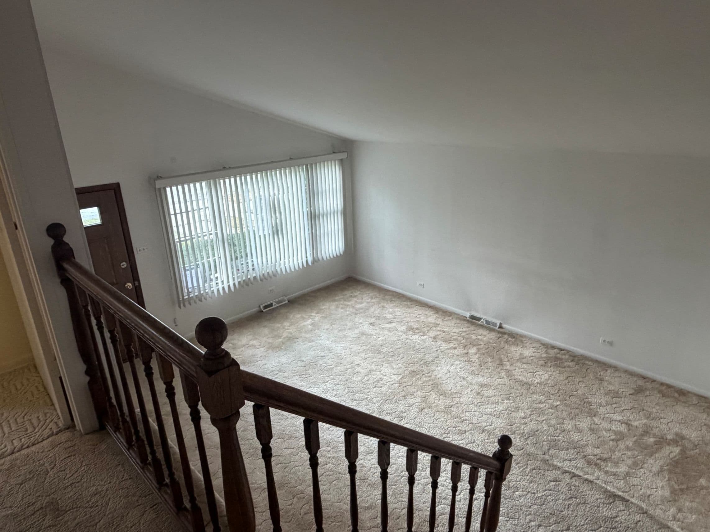 15239 Hamlin Ave photo