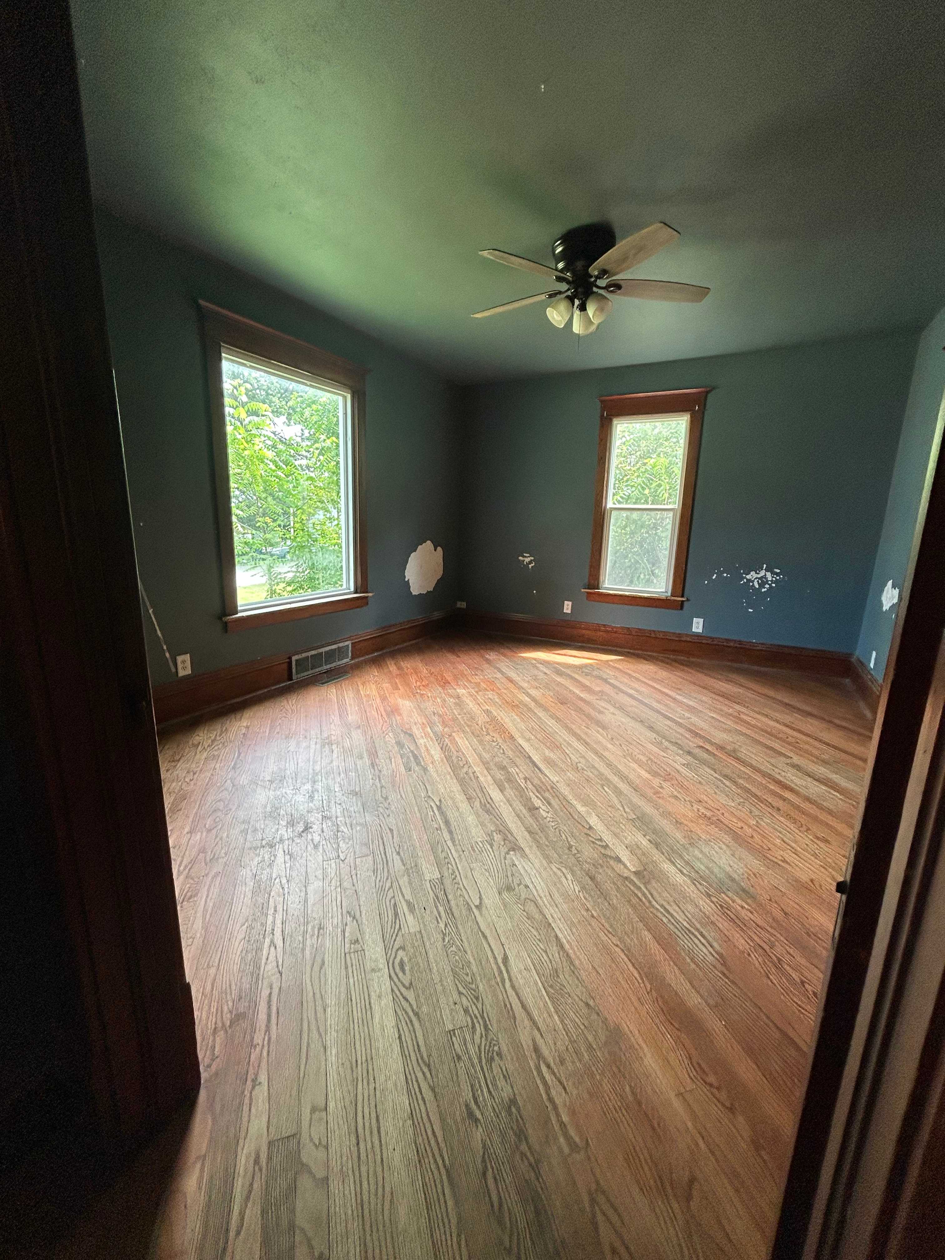 207 E Jayne St photo