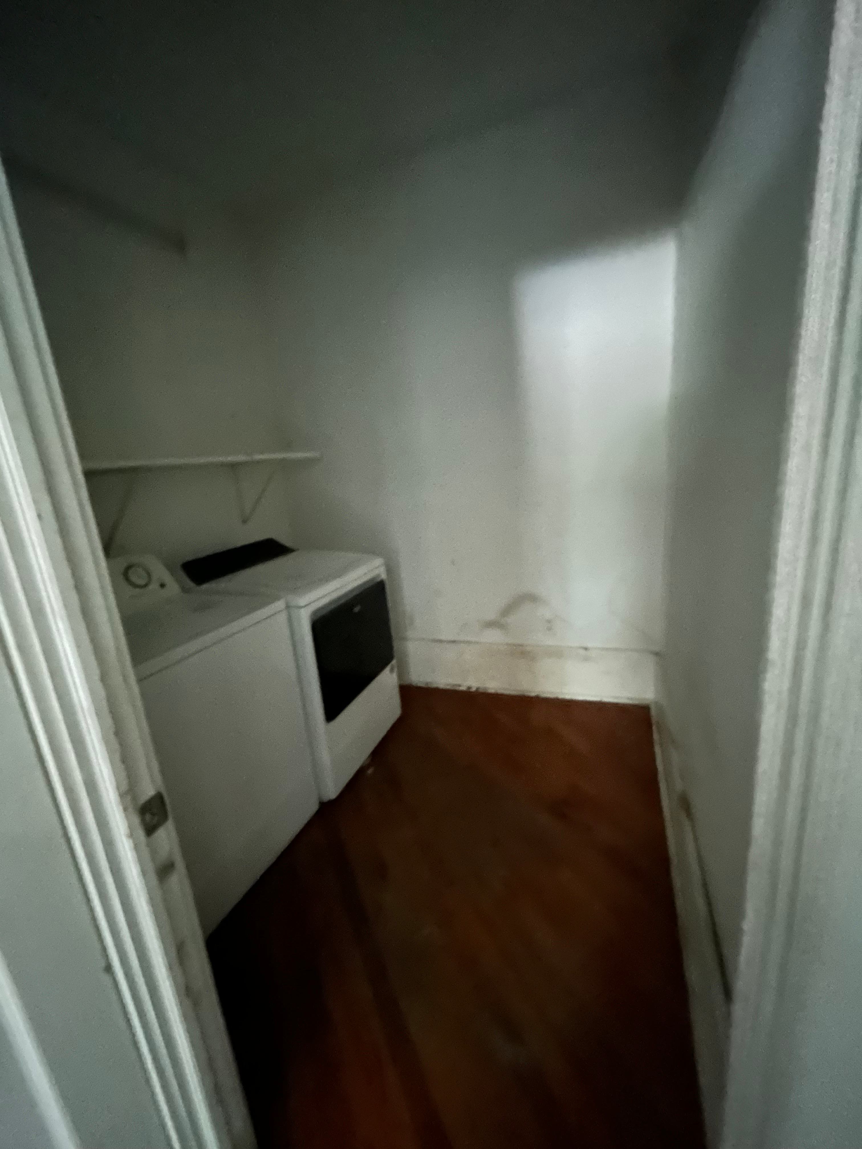 207 E Jayne St photo