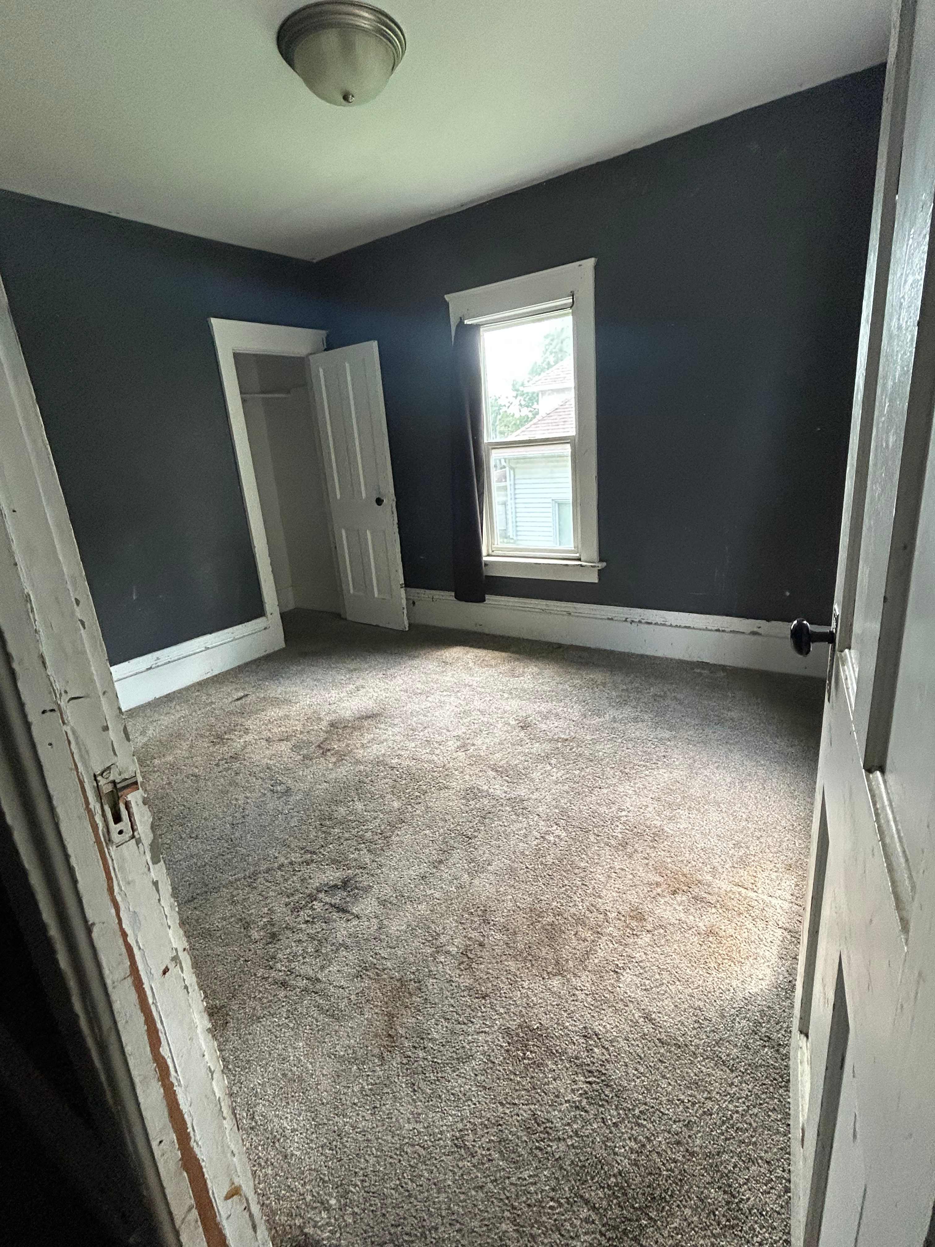 207 E Jayne St photo