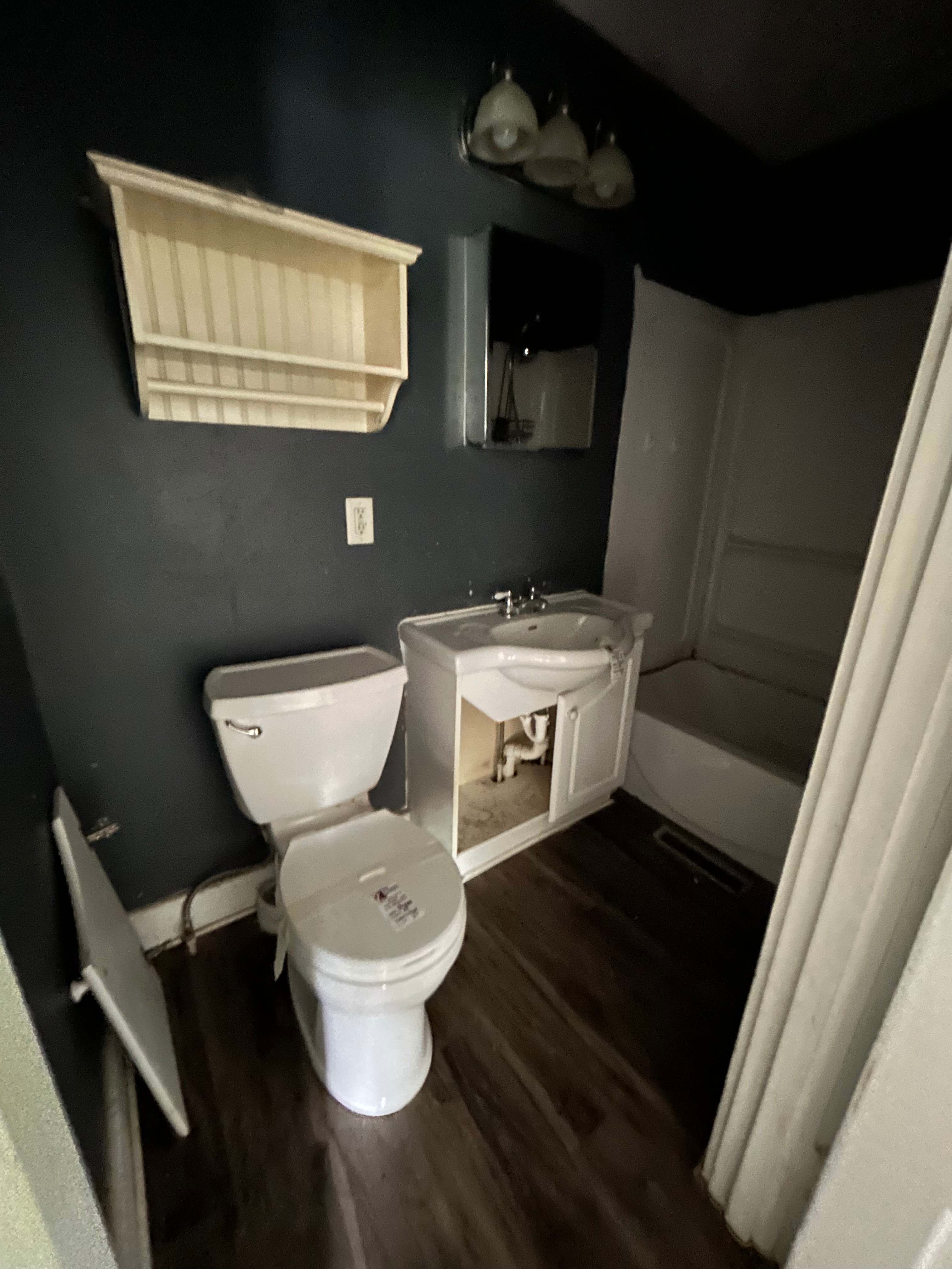 207 E Jayne St photo