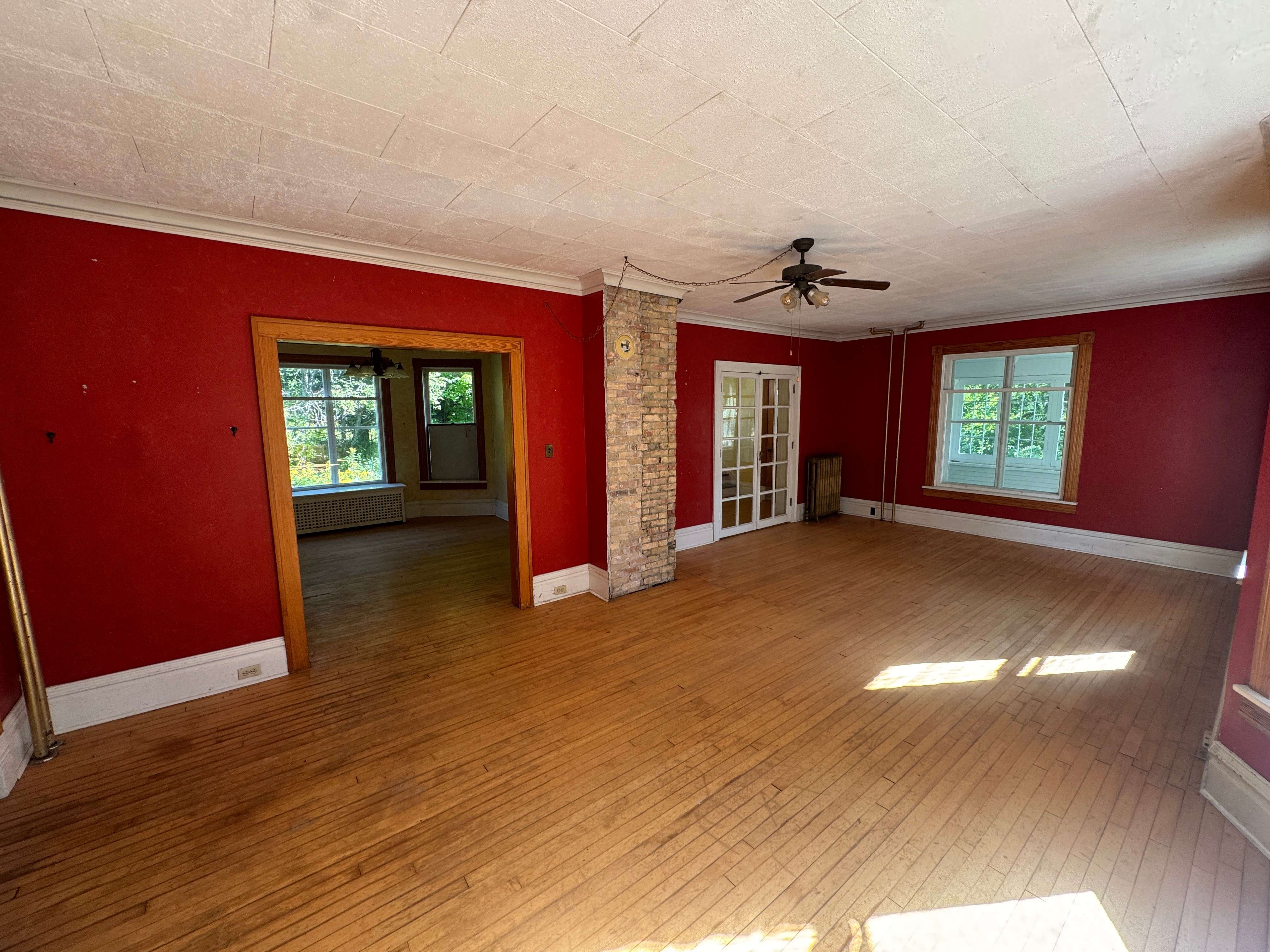 605 Ridge Rd photo