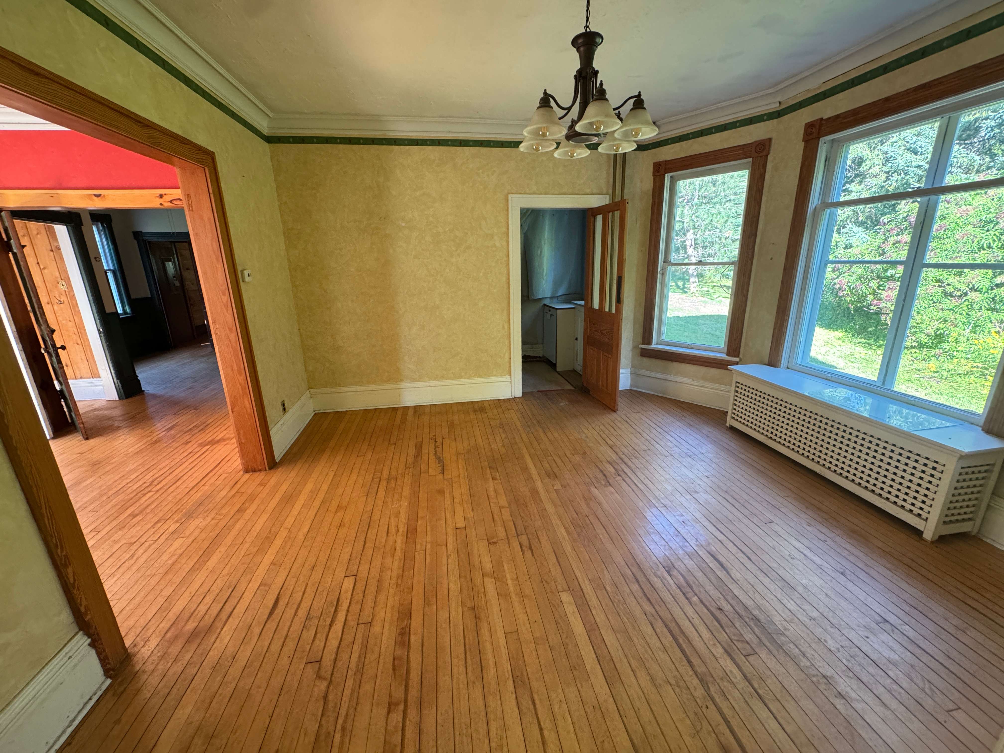 605 Ridge Rd photo