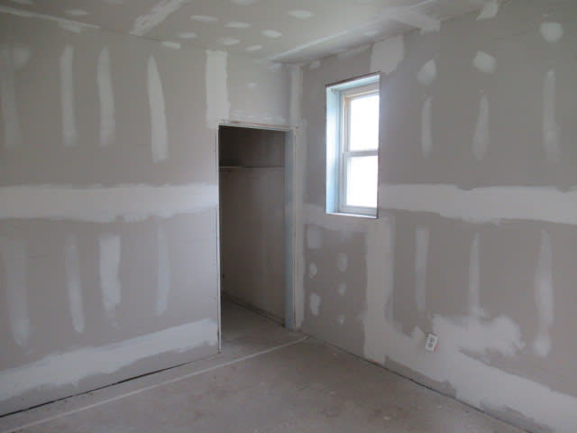 2326 Broadway photo