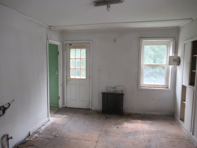 2326 Broadway photo