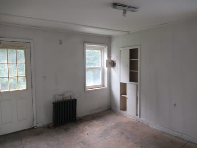 2326 Broadway photo