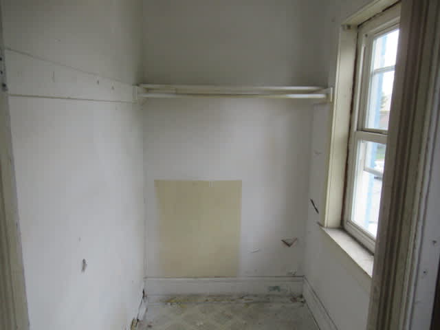 2326 Broadway photo