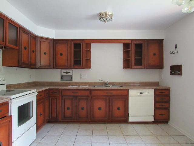 410 Crestridge Dr photo