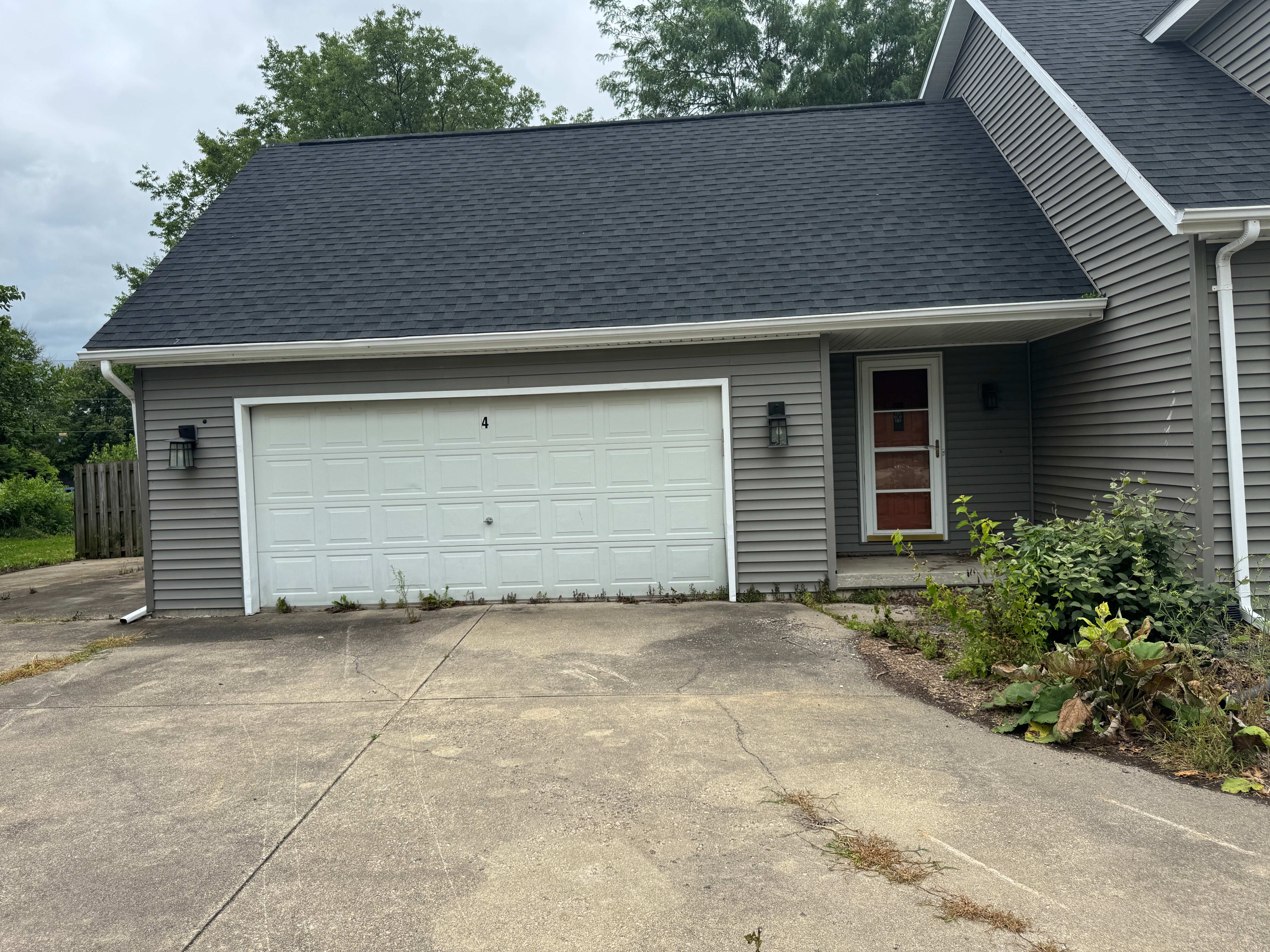 4 Charleston Ct photo