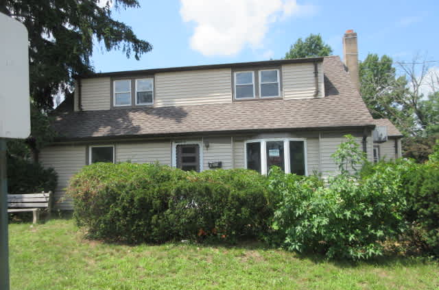 913 Briar Cliff Ave