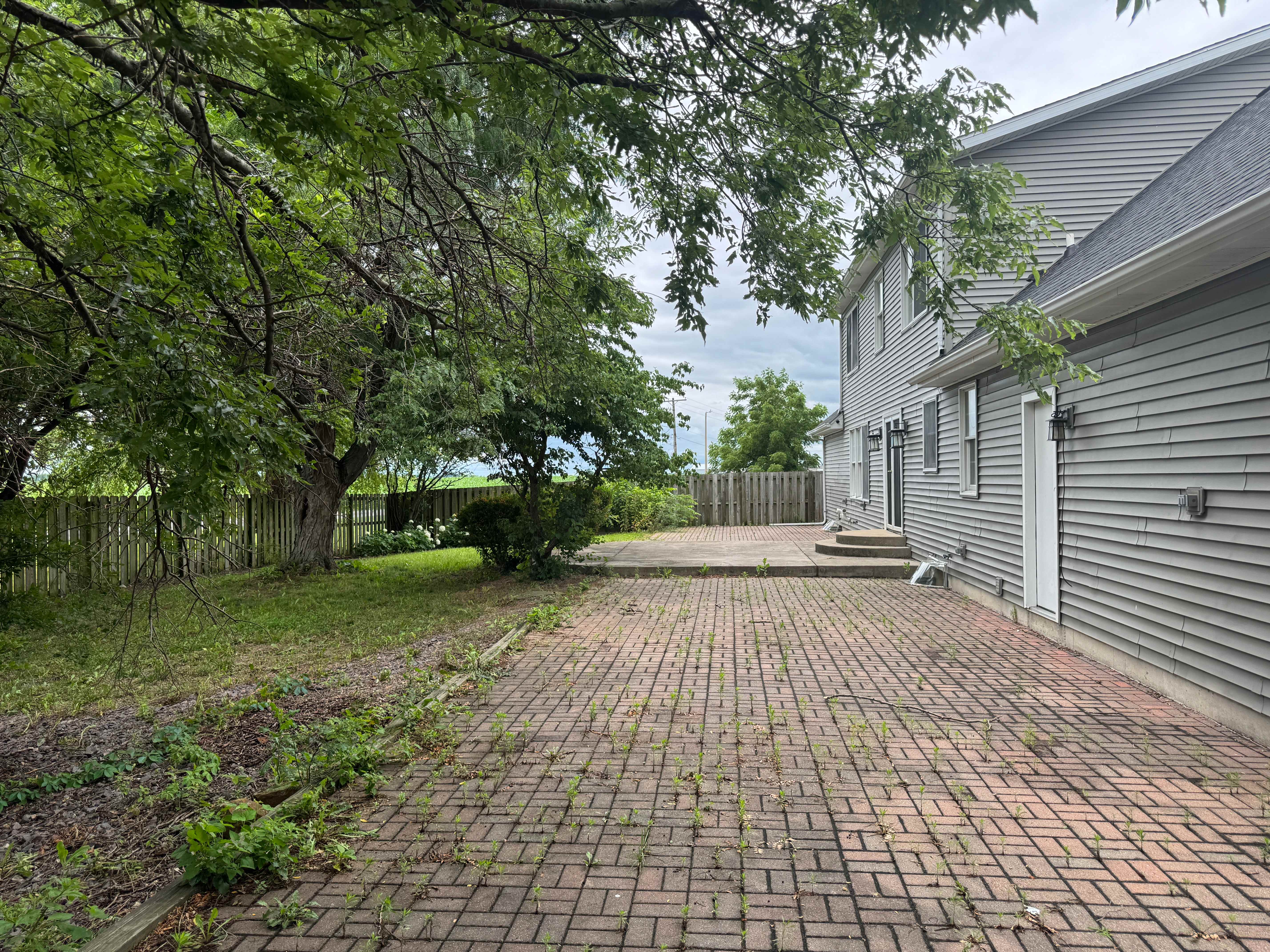 4 Charleston Ct photo