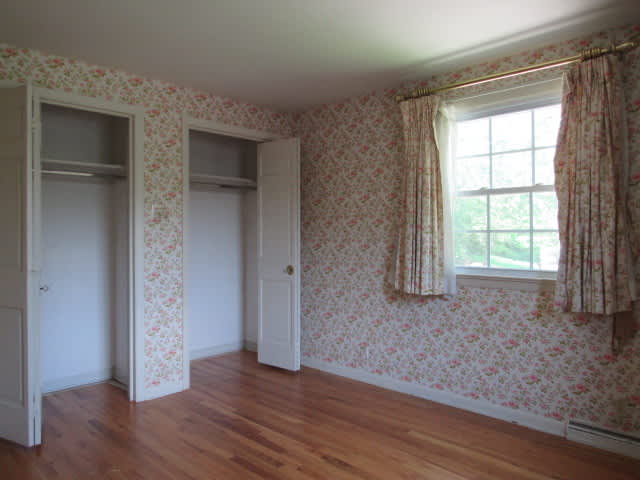 410 Crestridge Dr photo