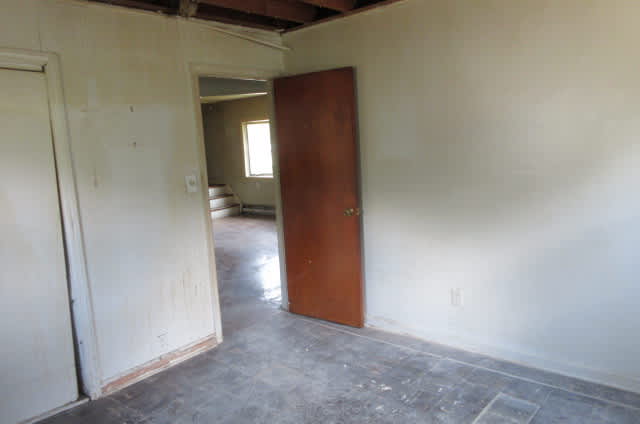 913 Briar Cliff Ave photo