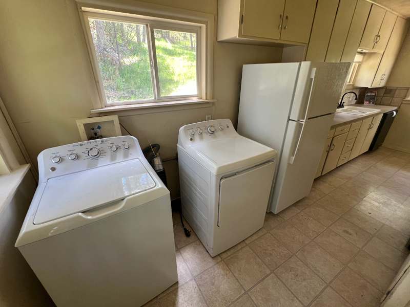 8954 Grand Avenue photo