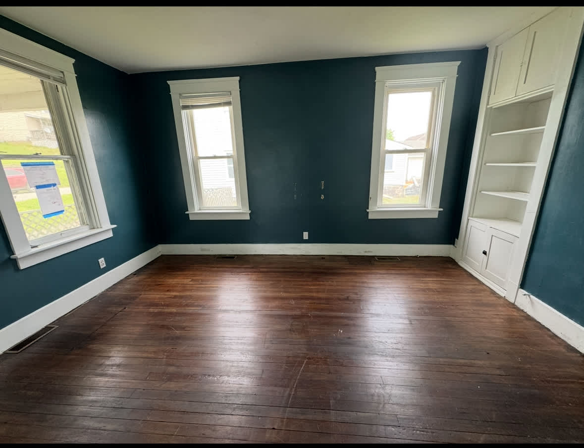 323 5th St photo