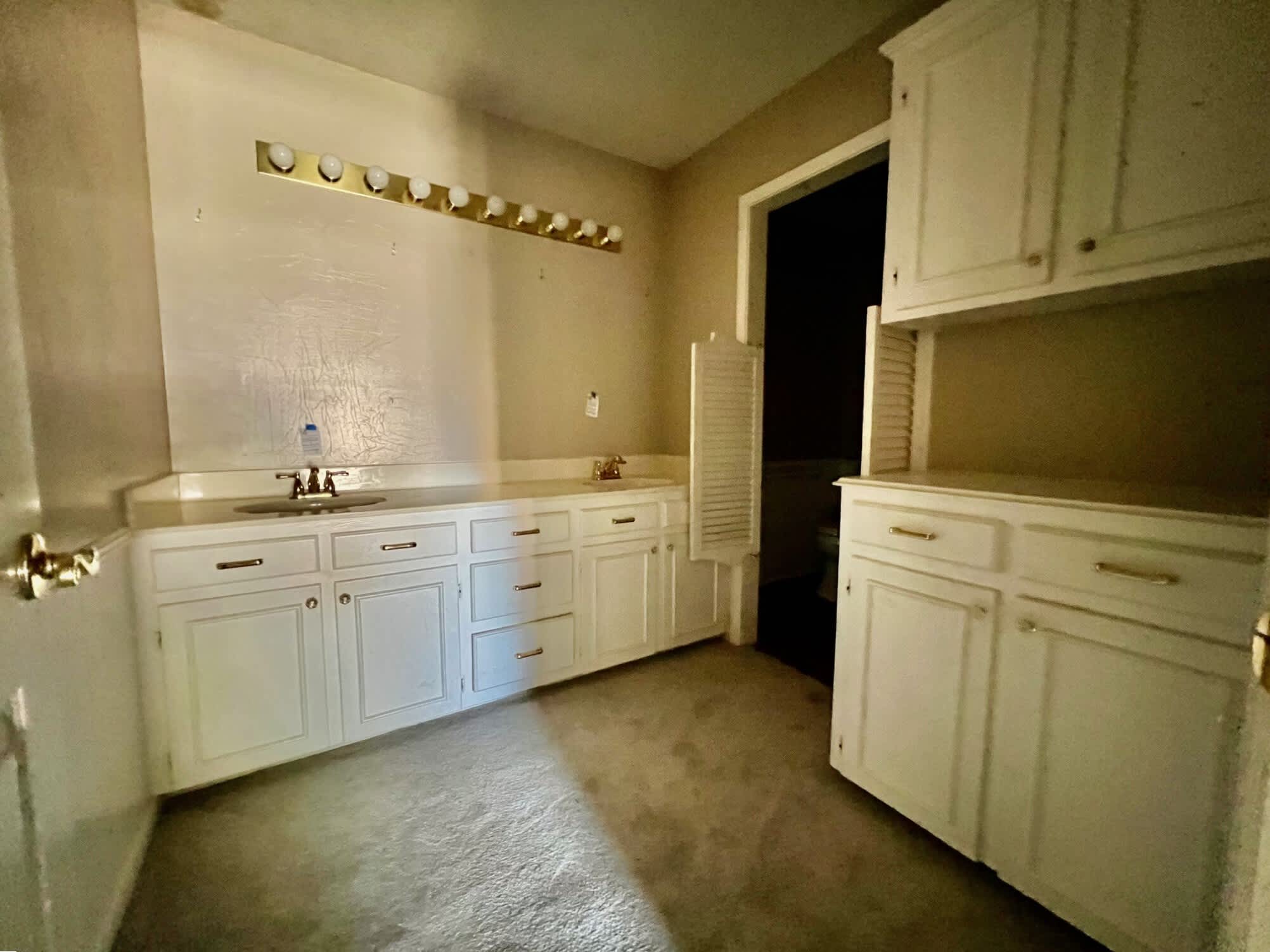 1501 Springdale St photo