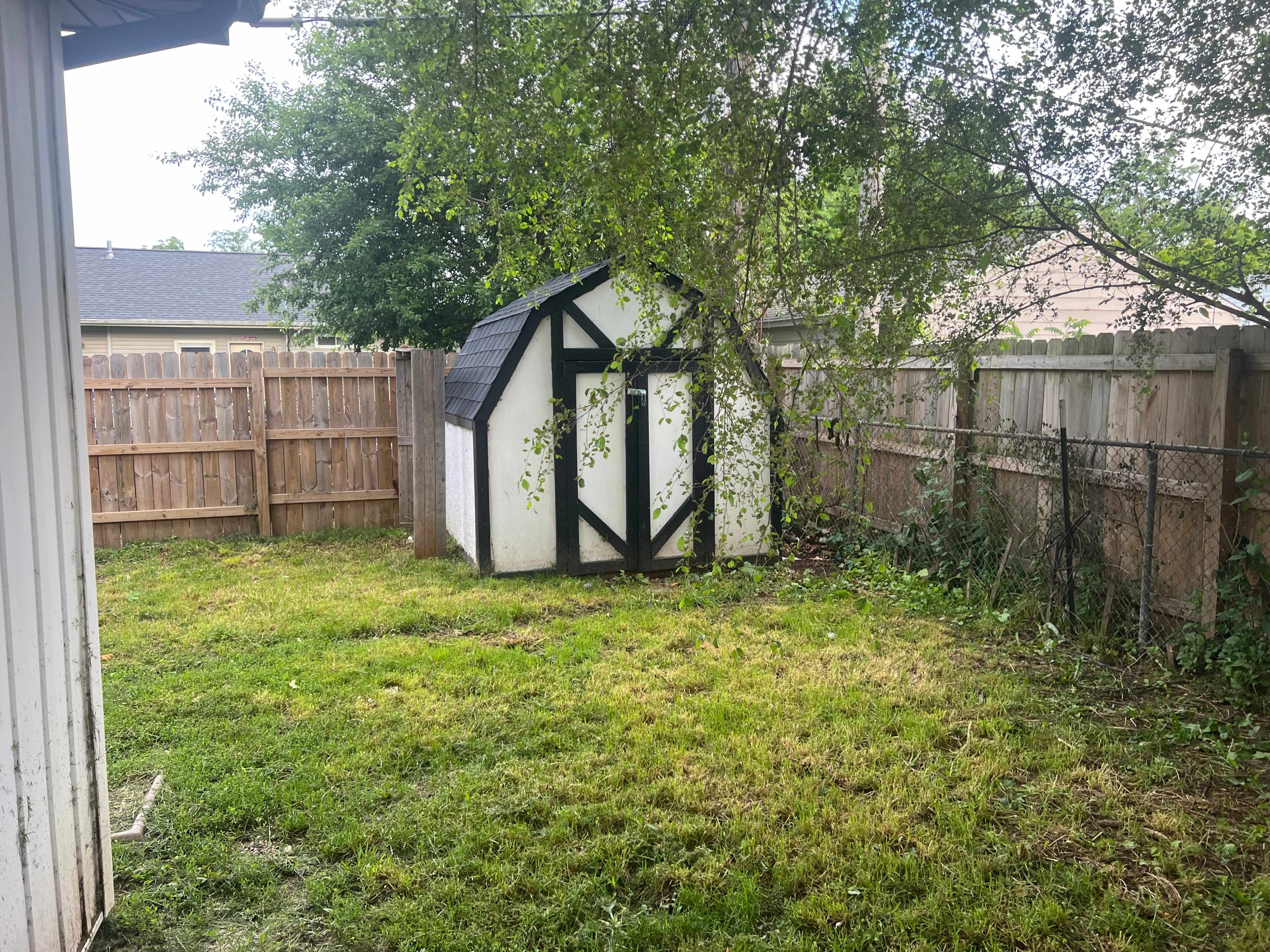 48 Ferndale Ct photo