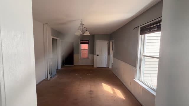 453 Main St photo