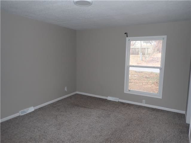 5307 Lewis Ave photo
