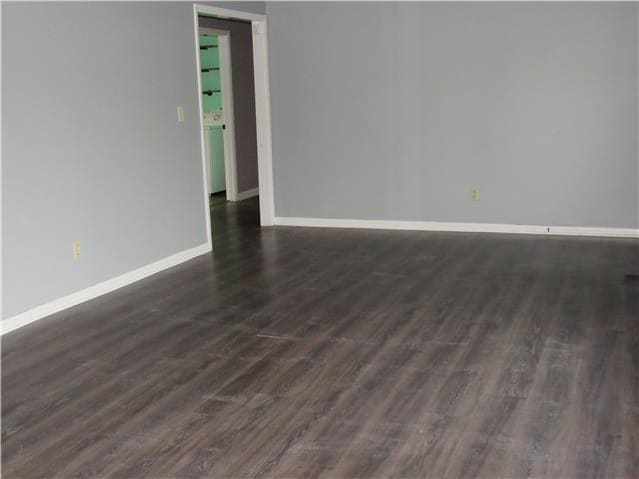 1842 Holloway Cir photo