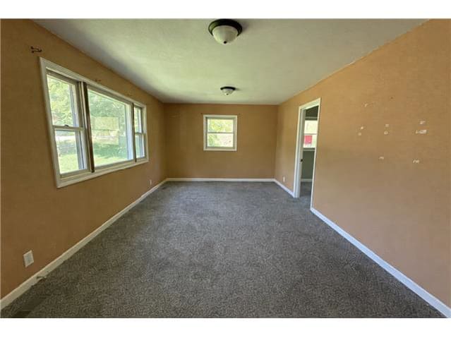 109 College St photo