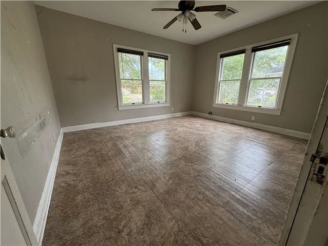 4545 Hollywood Dr photo