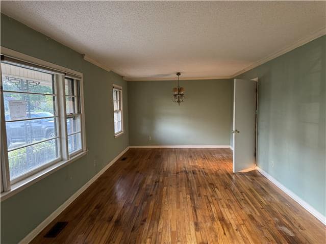 308 Forest Hill Dr photo