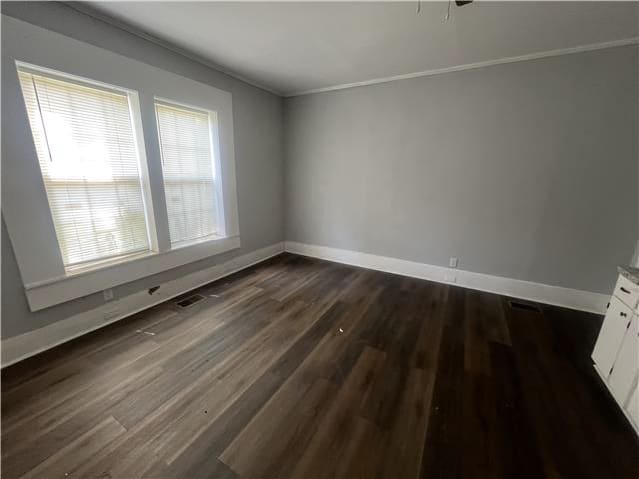 706 S Dogwood Dr photo