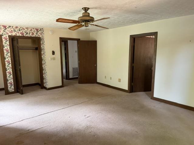 733 Blakley Dr photo