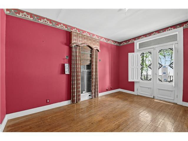 342 W Gramercy Pl photo