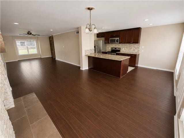 10318 Briar Forest photo