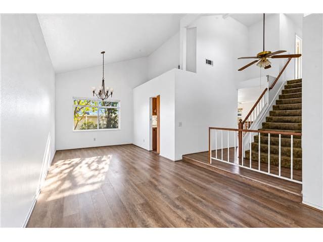 2243 N Maple Ave photo